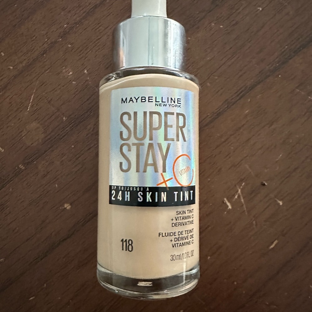 Maybelline Super Stay 24H Skin Tint - n.118 Light with warm undertone